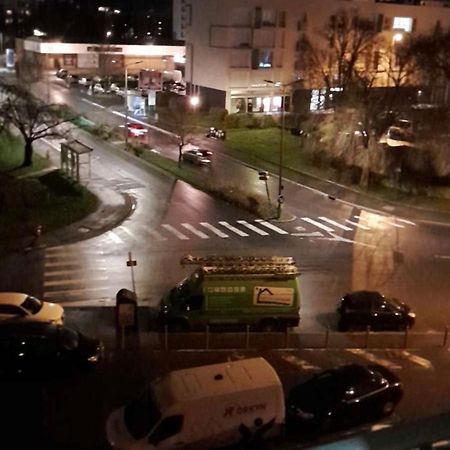 Agreable Appartement Reims Luaran gambar